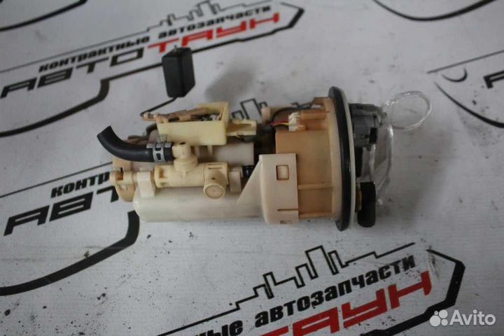 Бензонасос корпус бензонасоса В сборе toyota. RAV4 vista vista ardeo. AZT255W AZV55 AZV55G 2 штуцера