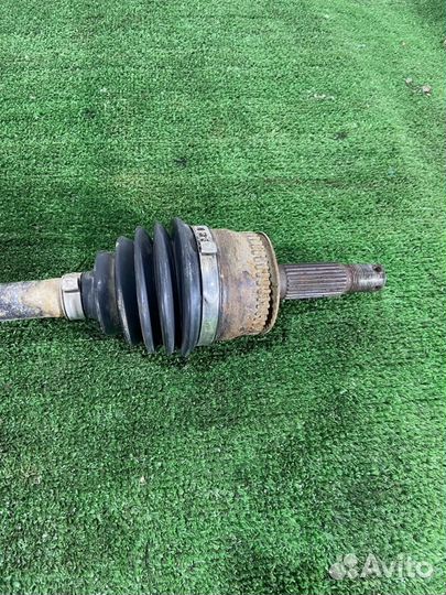 Привод передний правый Kia Cerato 1 (LD) 2004-2008