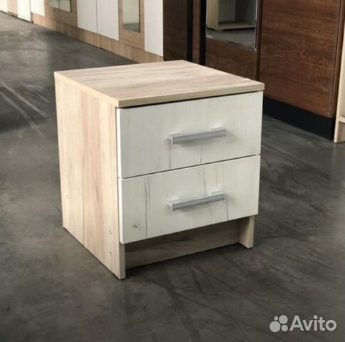 Тумба прикроватная
