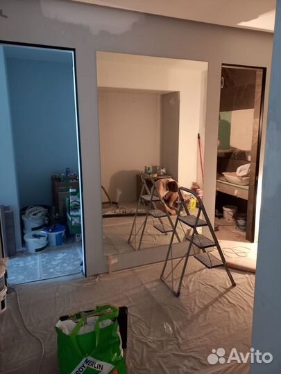 Зеркало настенное