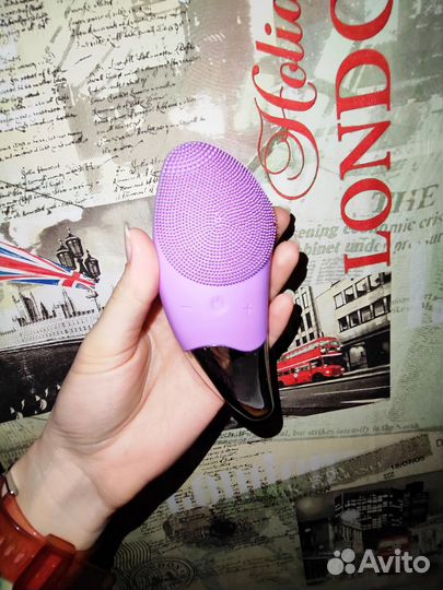 Массажер для лица / щетка для лица / для умывания