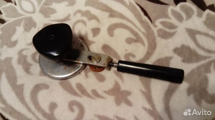 Закаточная машинка