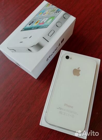 iPhone 4S, 32 ГБ