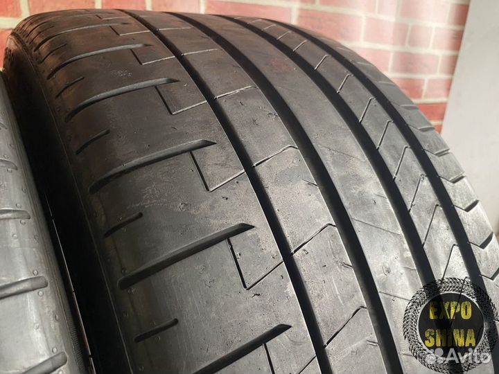 Pirelli P Zero PZ4 315/30 R22 и 295/35 R21 107Y