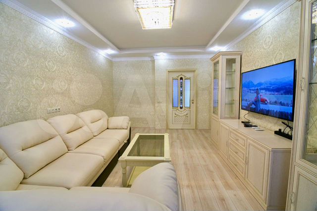 2-к. квартира, 63 м², 3/7 эт.