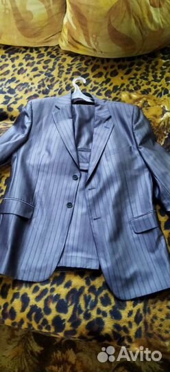 Мужской костюм