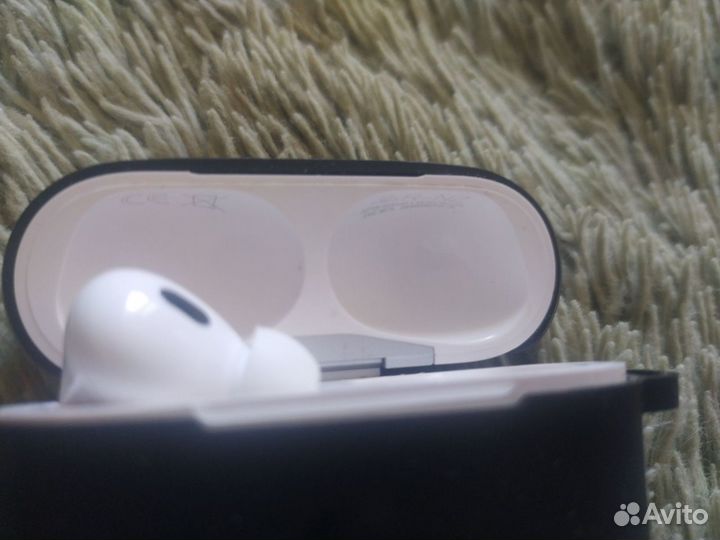 Беспроводные наушники apple airpods про2