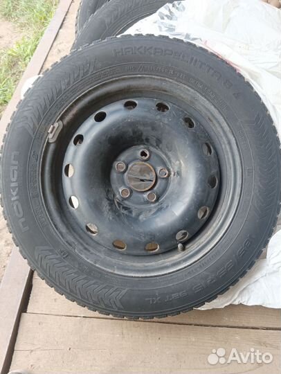 Nokian Tyres Hakkapeliitta 8 185/65 R15