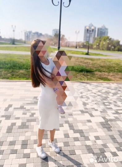 Белое платье