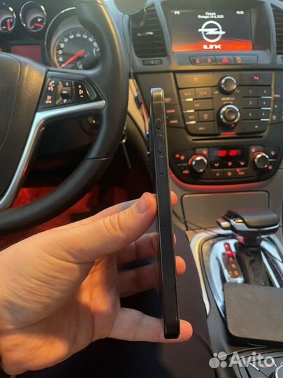 iPhone 15 Pro Max, 256 ГБ