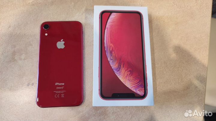 iPhone XR 64gb red