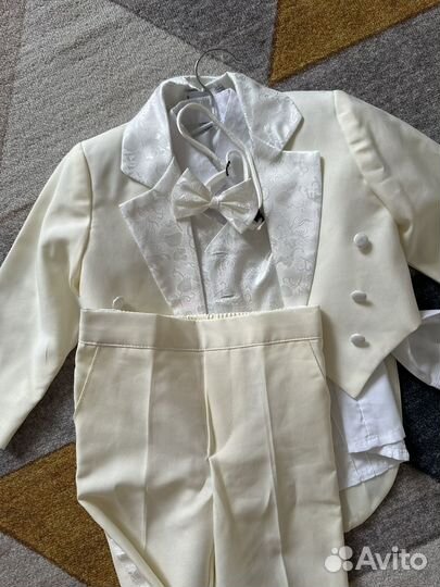 Костюм фрак