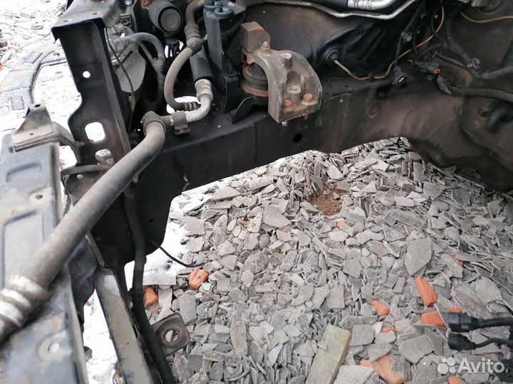 Передняя часть кузова Hyundai Santa-fe