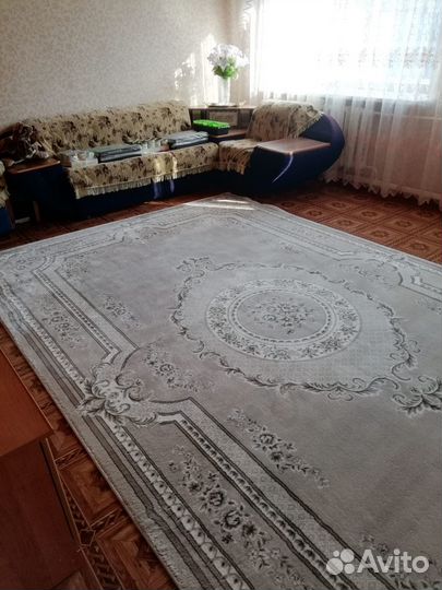 Ковер 2.5 на 4 (Казахстан)