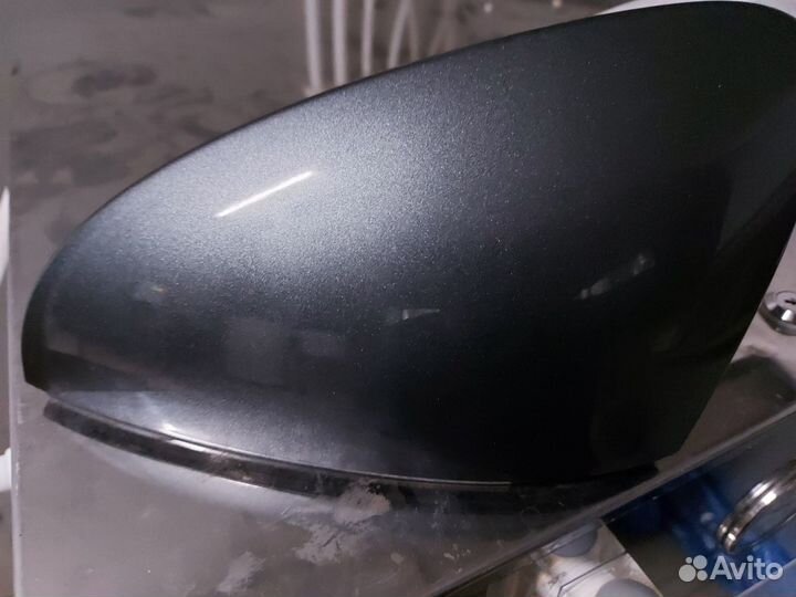 Накладная рамка на боковое зеркало от Шкоды