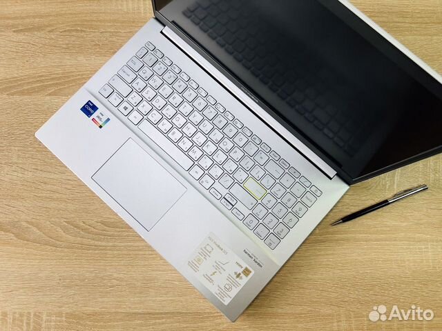 Ноутбук Asus Core i7 (2022гг)