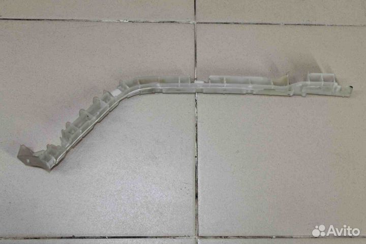 Направляющая заднего бампера левая Chevrolet Capti