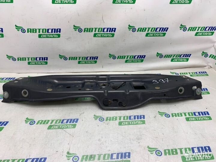 Планка радиаторов передняя Opel Zafira B минивэн