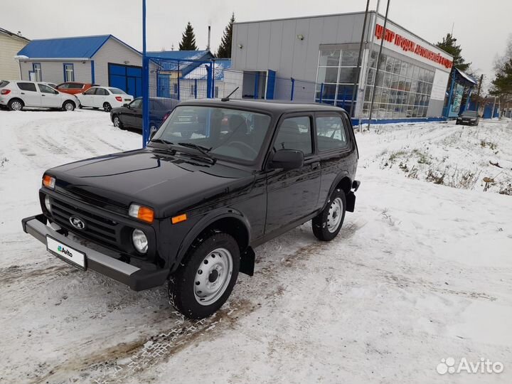 ВАЗ Niva Legend 1.7 МТ, 2022, 1 654 км