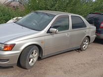 Toyota Vista 2.0 AT, 1998, 261 126 км, с пробегом, цена 300 000 руб.