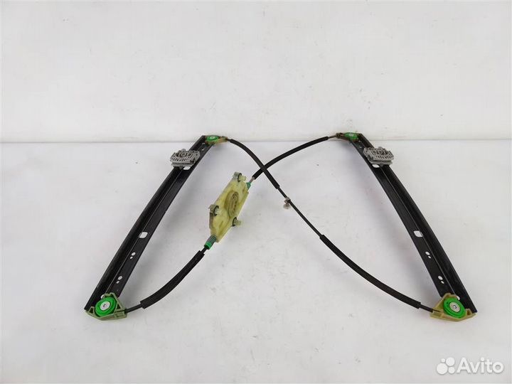 Стеклоподъемник электр. задний правый ауди Q7 200