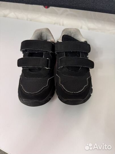 Кроссовки детские 27 размер светящиеся