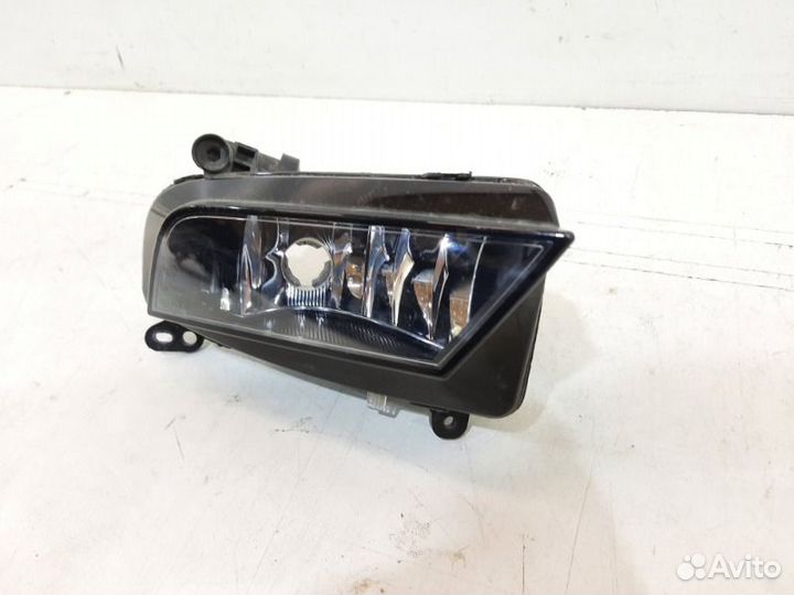 Фара противотуманная передняя правая Audi A4 B8