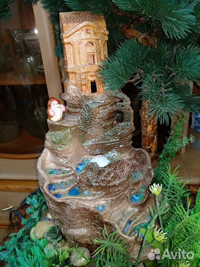 Фонтан большой напольный