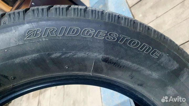 Bridgestone Blizzak VRX2 195/65 R15