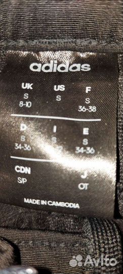 Спортивный костюм Adidas 42-44/футболки