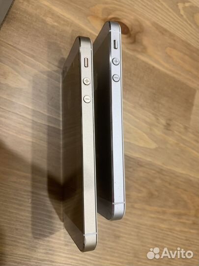 Телефон iPhone 5