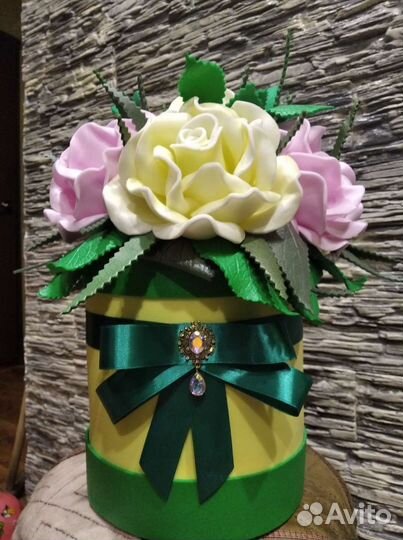 Ростовые цветы, светильники, торшеры из изолона