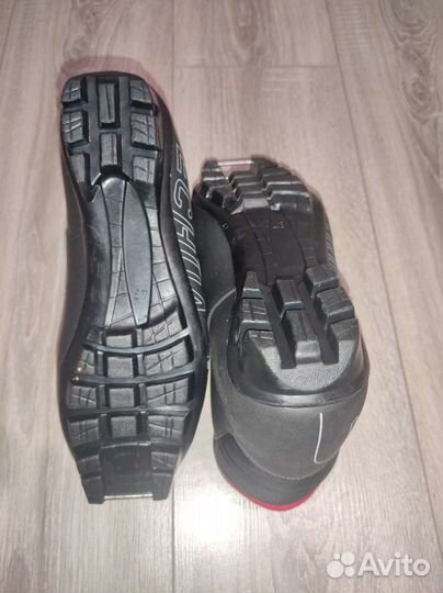 Лыжные ботинки Quechua 43 размер