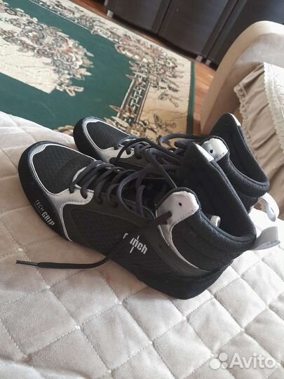 Боксерки clinch