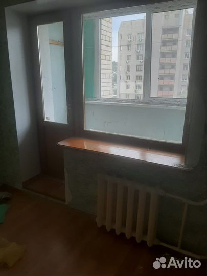 Оконный блок с дверью на лоджию