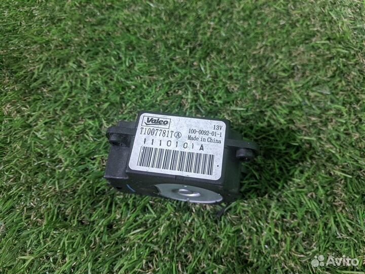 Сервопривод заслонок печки Nissan Juke YF15 HR15DE