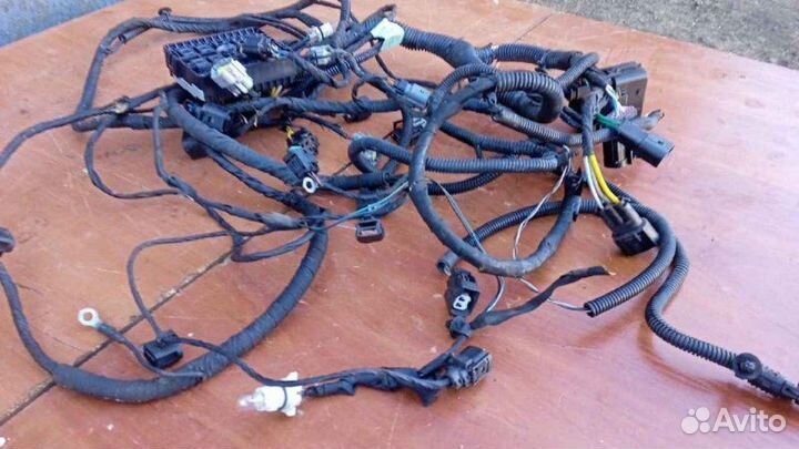 Проводка (коса) подкапотная Chevrolet Orlando 1.8