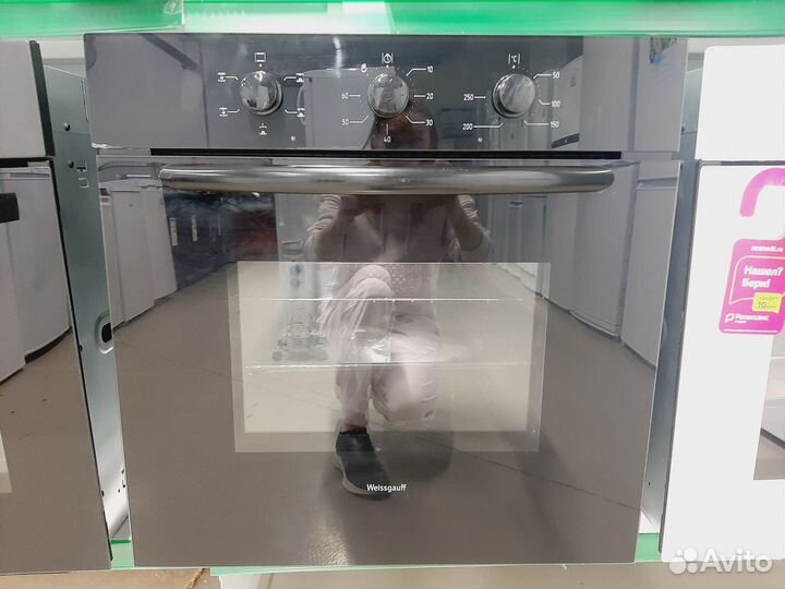 Новый духовой шкаф Weissgauff 60 л с конвекцией