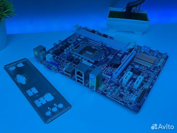 Материнская плата 1155 h61
