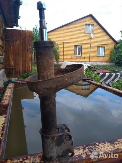 Стойка передняя symbol