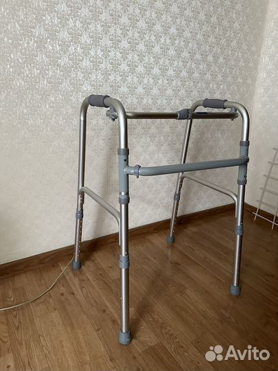 Ходунки для взрослых