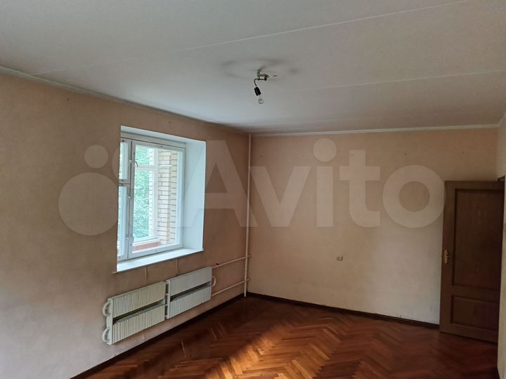 2-к. квартира, 64,5 м², 2/4 эт.