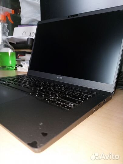 Ноутбук dell latitude 7300