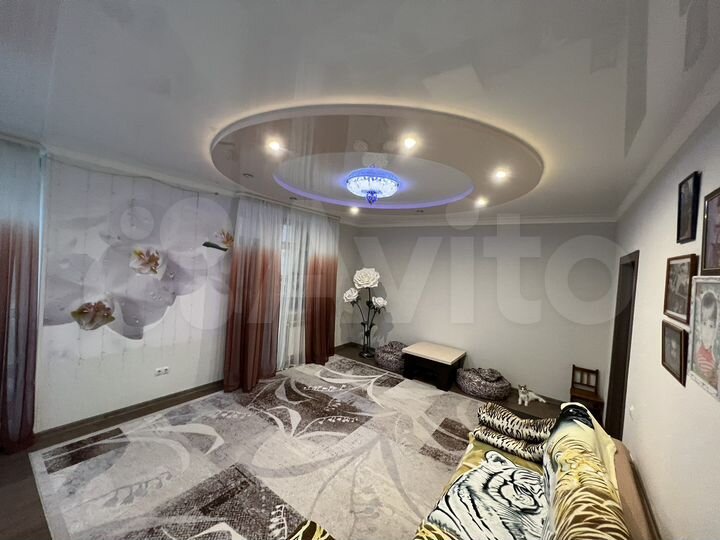 3-к. квартира, 91 м², 5/18 эт.