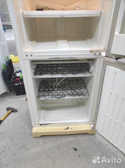 Холодильник