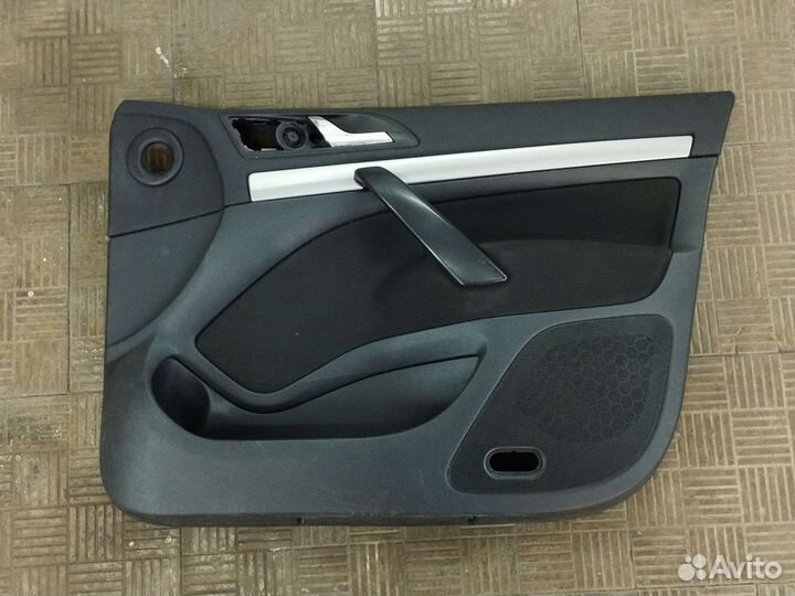 Дверные карты Skoda Octavia A5 2010г