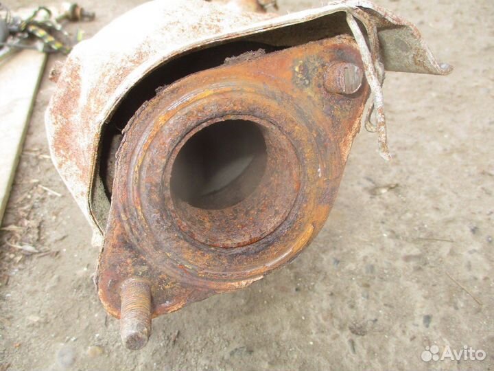 Приемная труба глушителя Nissan Qashqai (J11)