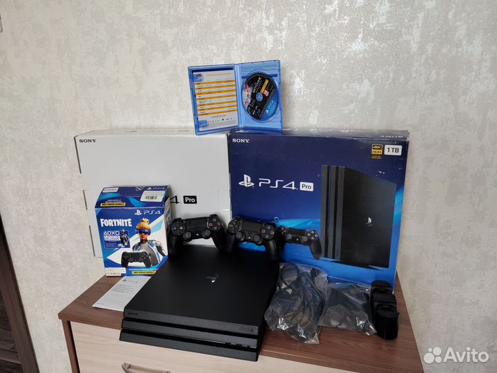Sony playstation 4 PS4 pro 1tb