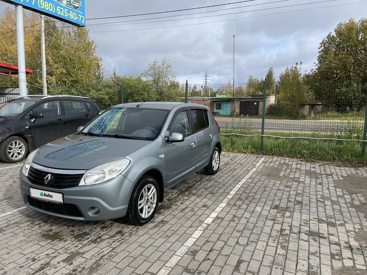 Renault Sandero: фото владельца