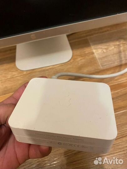 Монитор Apple